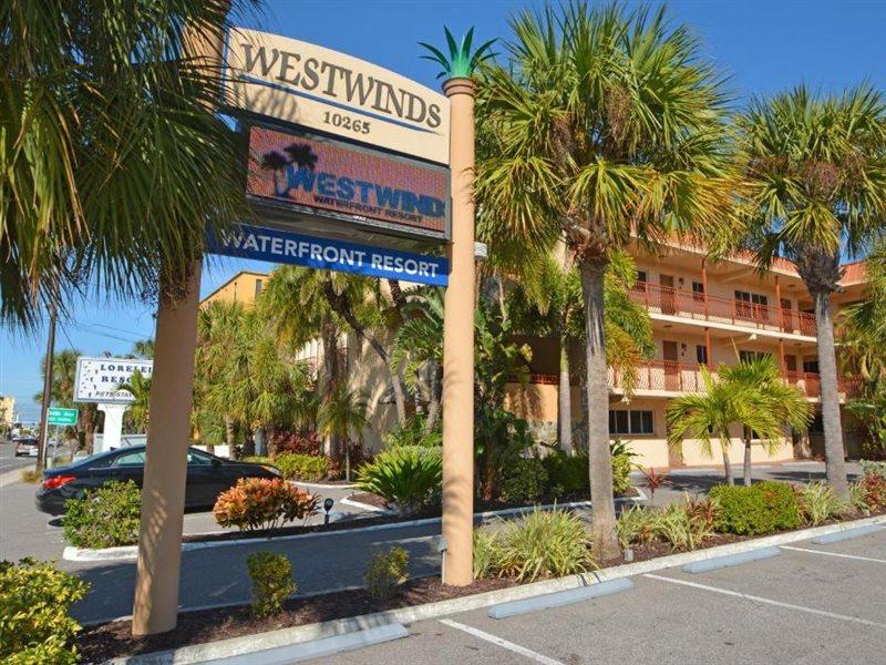 סיינט פיט ביץ' Westwinds Waterfront Resort מראה חיצוני תמונה