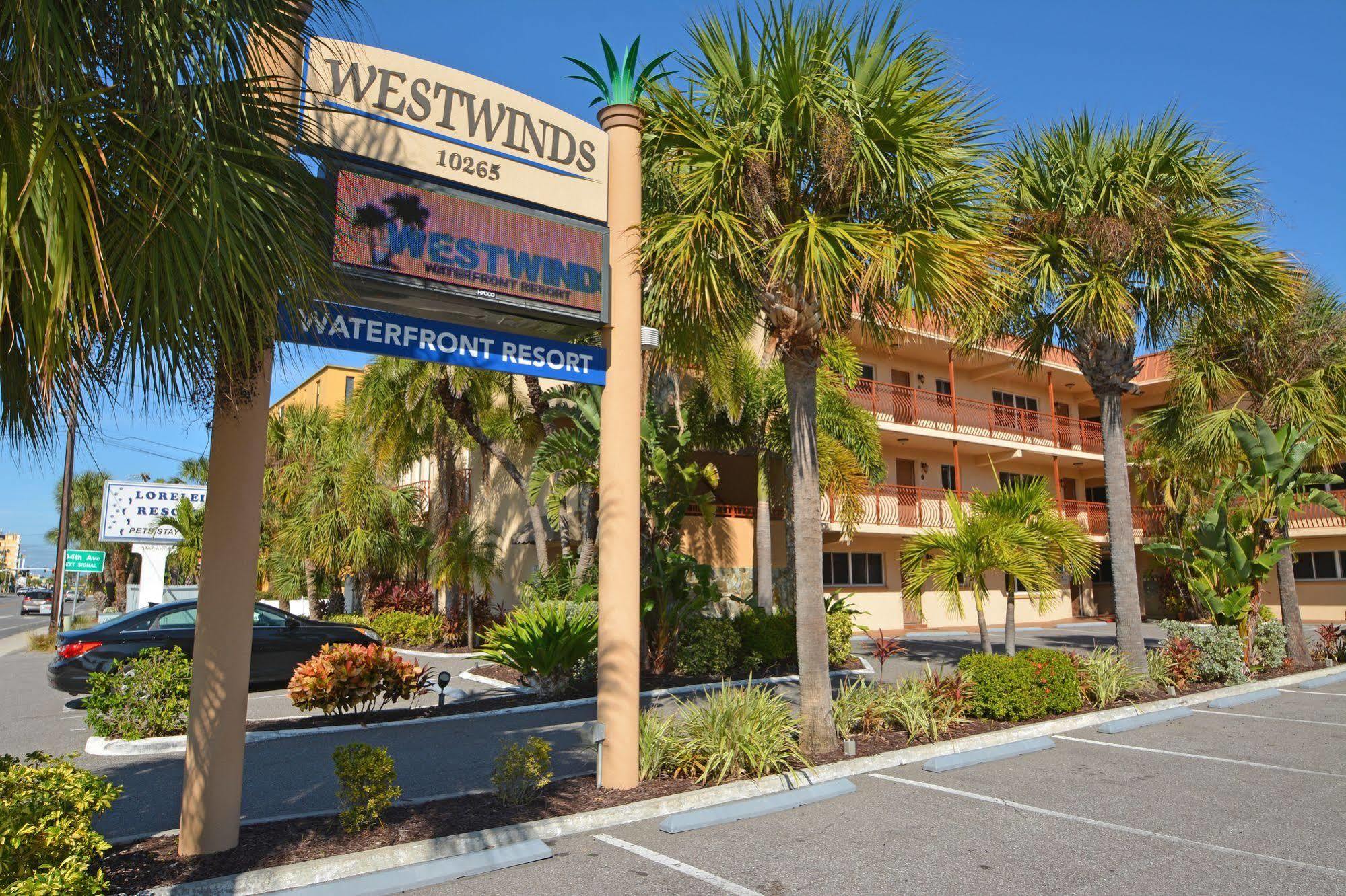 סיינט פיט ביץ' Westwinds Waterfront Resort מראה חיצוני תמונה
